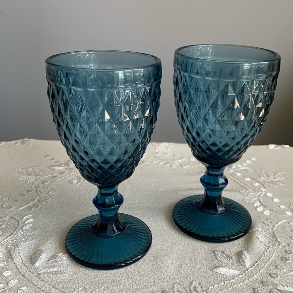 Gifts for Anyone 🎁 Simons Wine Glass (Set of 2)